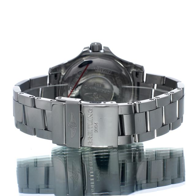 Breitling SuperOcean II 42 A17365 Image 3